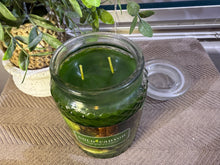 Load image into Gallery viewer, Vetiver Woods | Large 26oz | Gold Canyon Product
